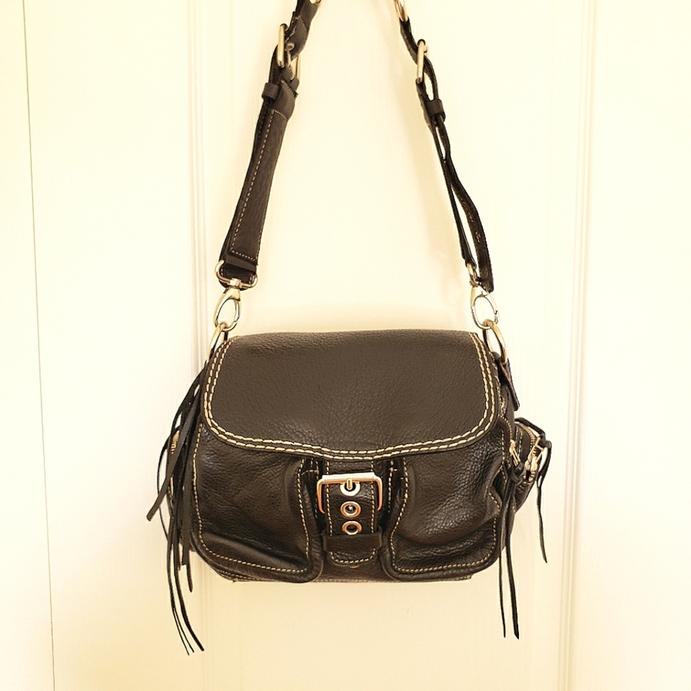 Roots Double Buckle Cross Body Leather bag in Black, lightly worn